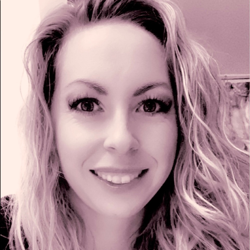 Meet your Posher, Andrea